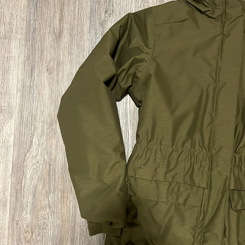 Columbia Omni-Tech Winter Coat - Picture 3 of 13